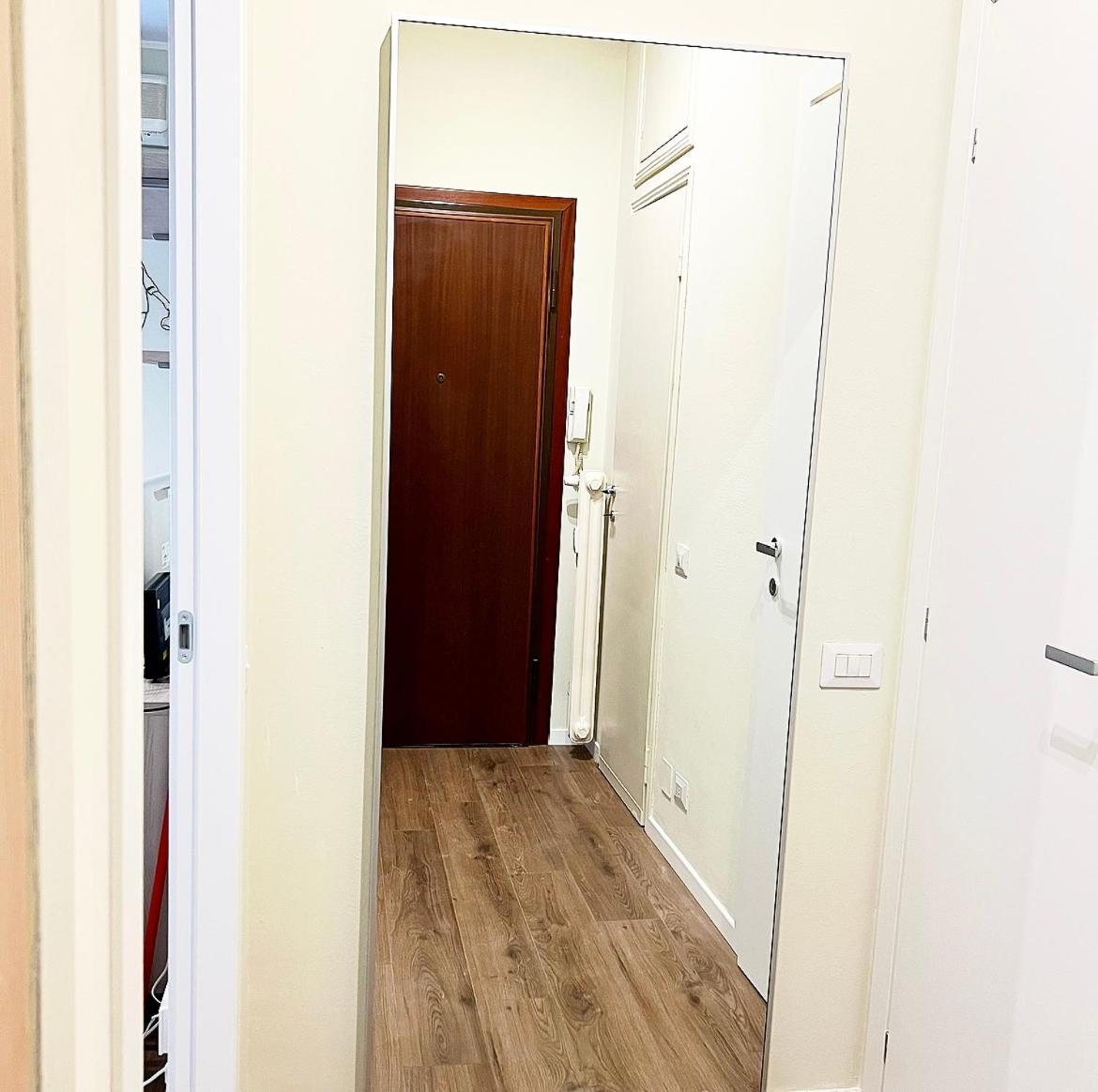 Lawyer House Milan Apartment Exterior foto